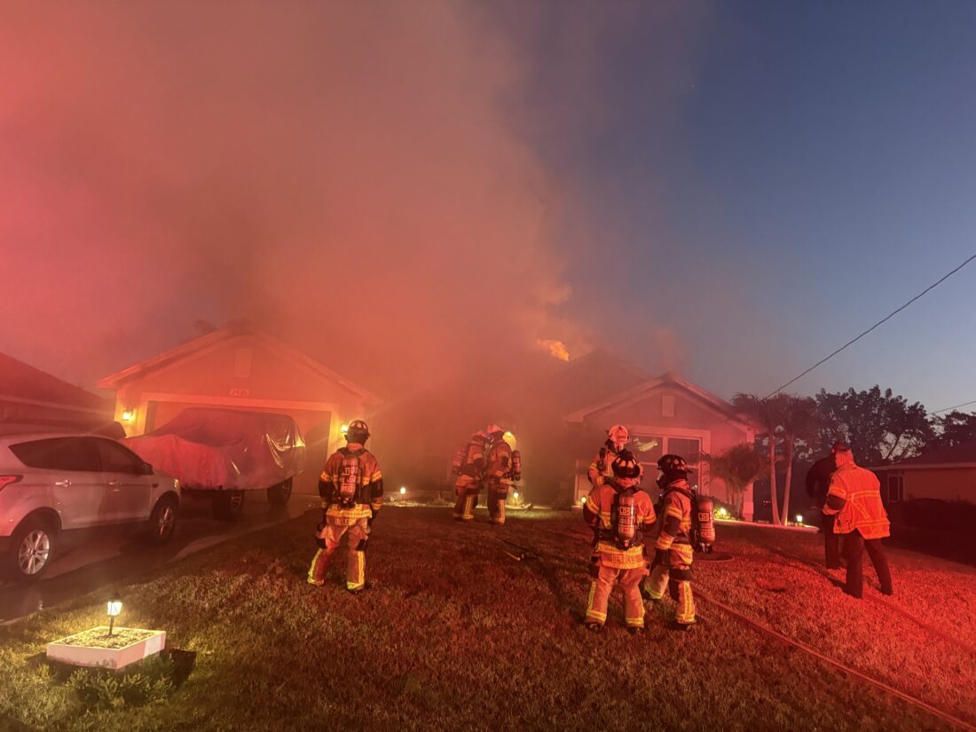 CCFD fights early morning house fire - Cape Coral Breeze